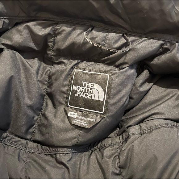 The North Face 700-Filled Long Puffer Coat, Small - Picture 2 of 5